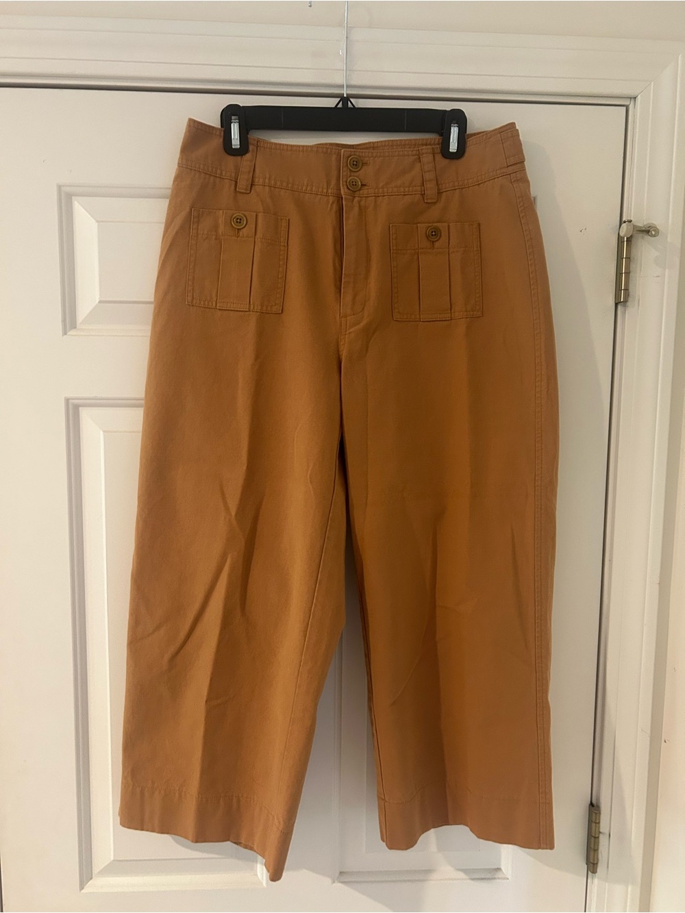 Sundance Wide-Leg High-Rise Capris in Camel Brown